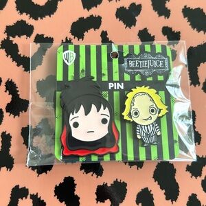 NWT Chibi Beetlejuice and Lydia metal pin set